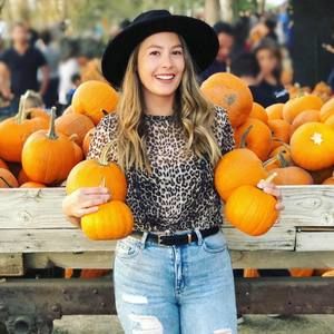 Meet your Posher, Linsey